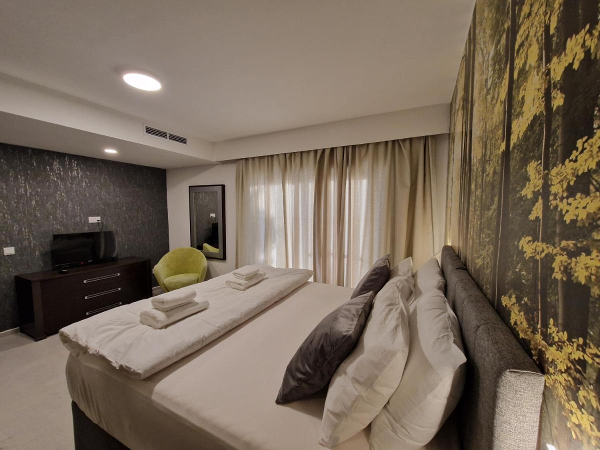 Korzo Suites St. Julian'S Εξωτερικό φωτογραφία