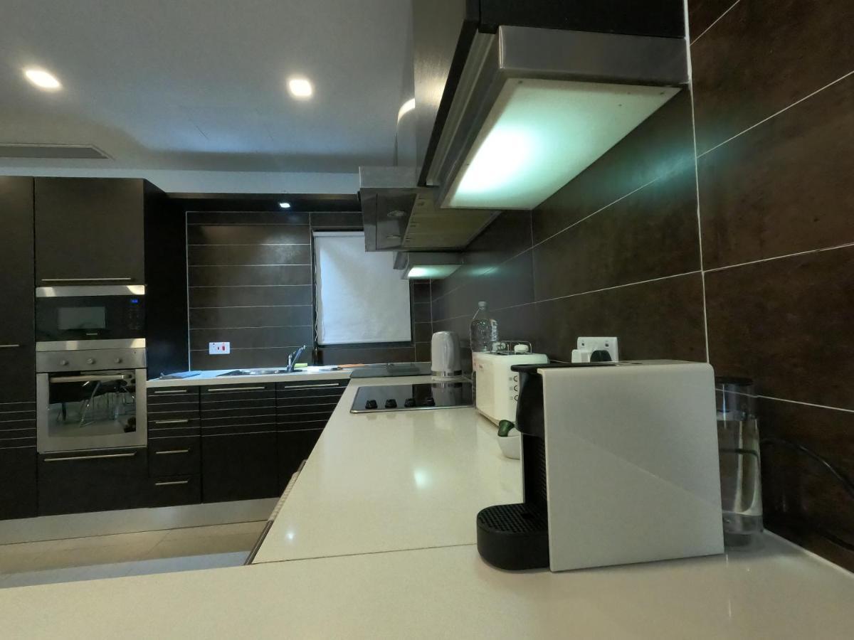 Korzo Suites St. Julian'S Εξωτερικό φωτογραφία
